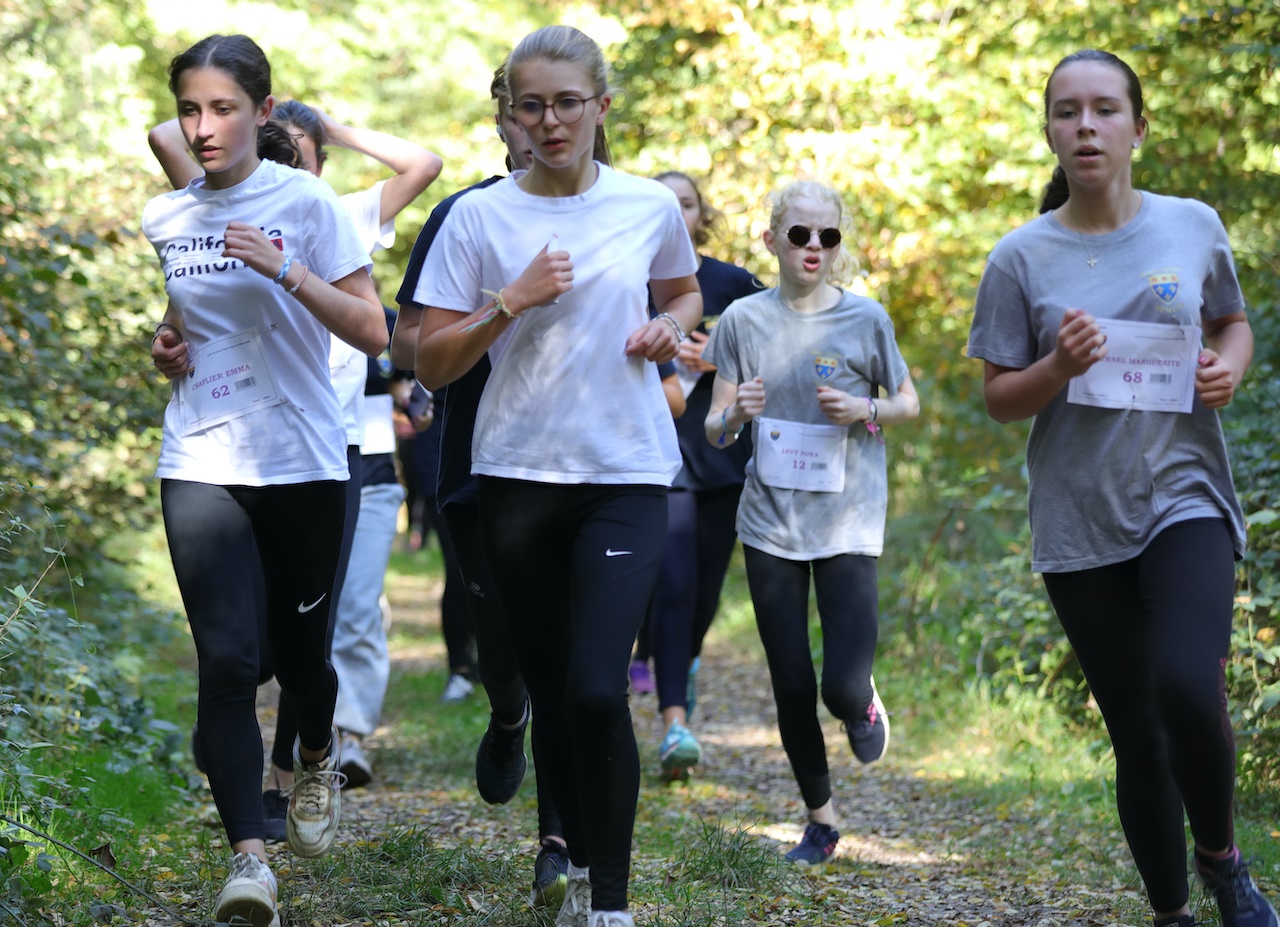 élèves au cross