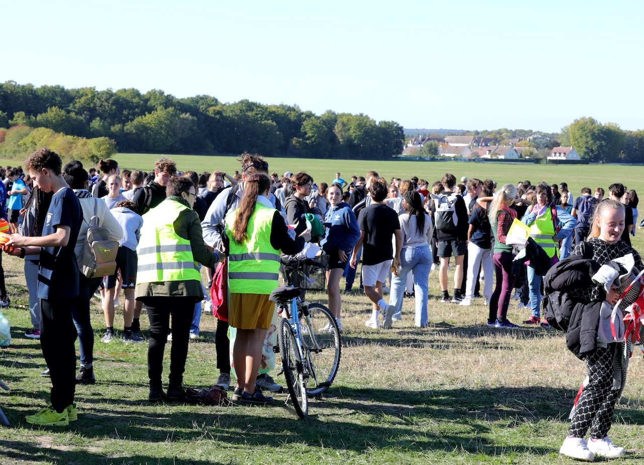 élèves au cross