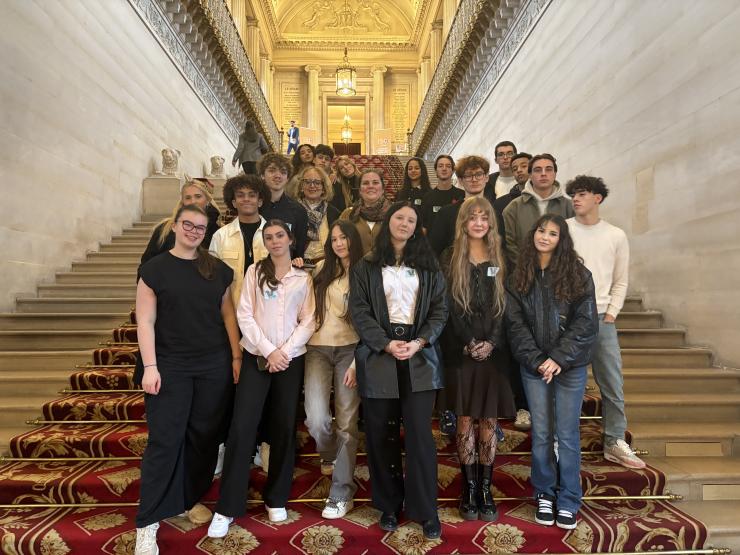 au sénat